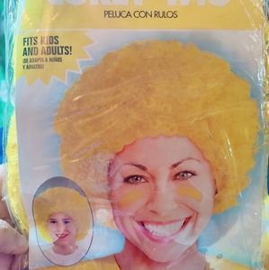 ✔️Yellow wig for Halloween